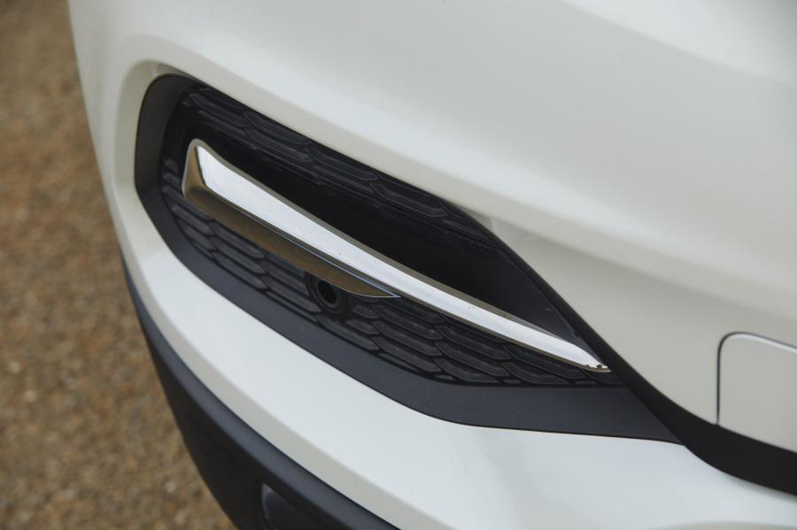 Детали экстерьера Vauxhall Grandland X Hybrid4 2020 года  (фото 15 из 40)